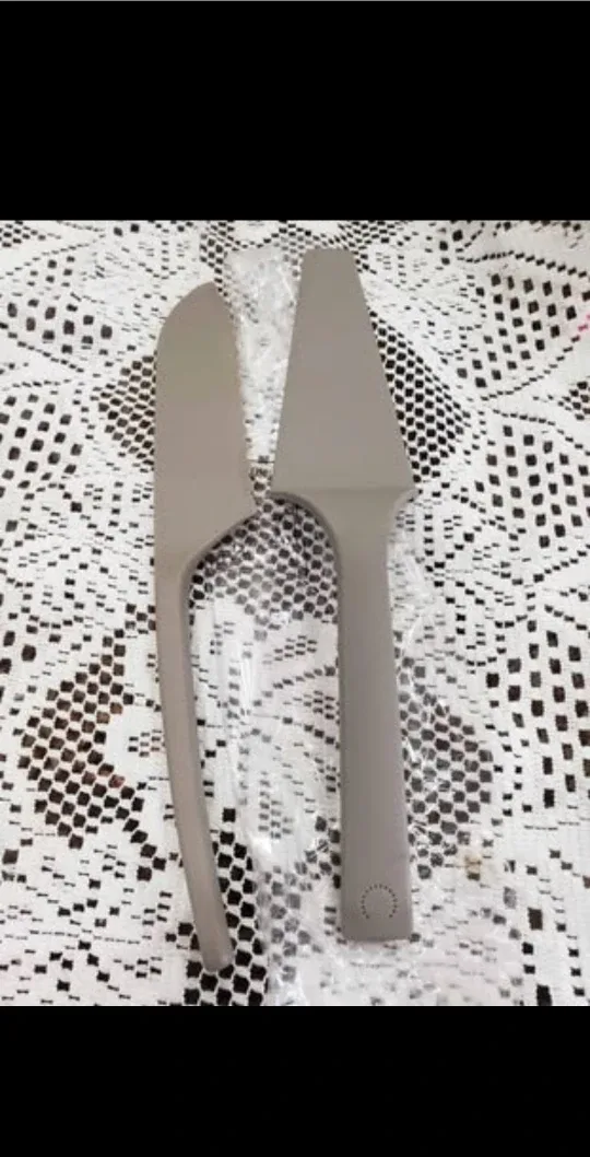 New Curtis Stone 2-Piece Pastry Server Set image indicator(3)