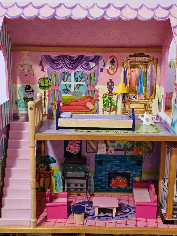 KidKraft Dollhouse