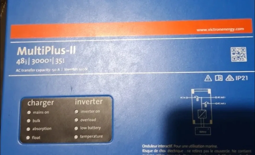 Victron Energy MultiPlus-II 48|3000|35 Inverter image indicator(2)