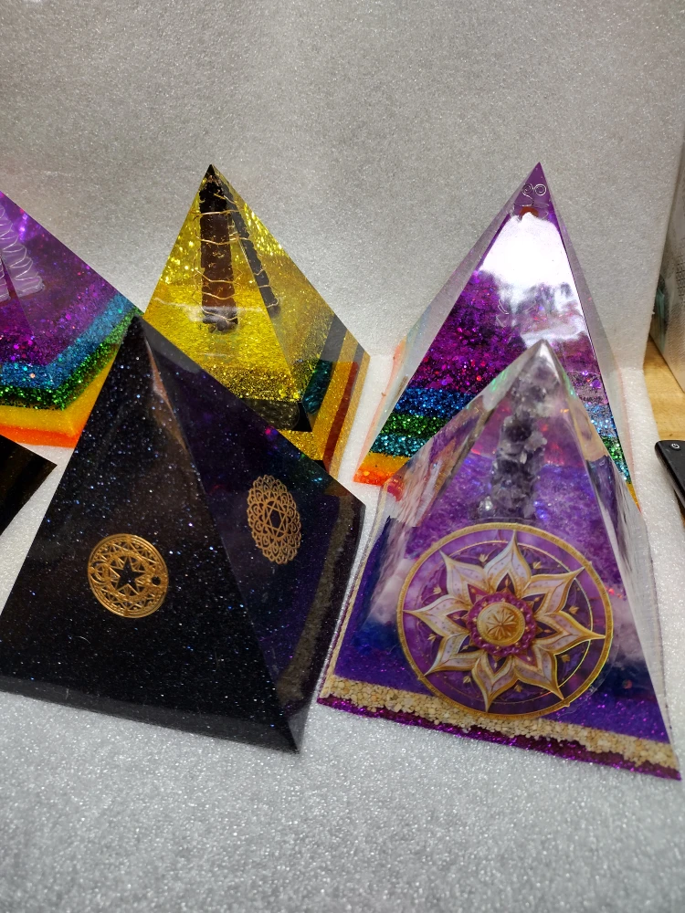 Orgone Pyramid - Home Decor - photo 2