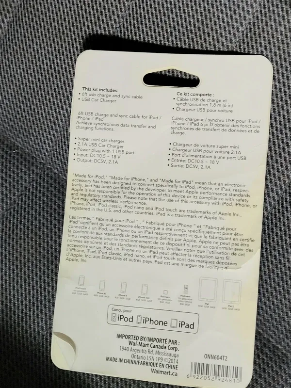 onn. 2-in-1 Charger Kit for iPod/iPhone/iPad - NEW image indicator(3)