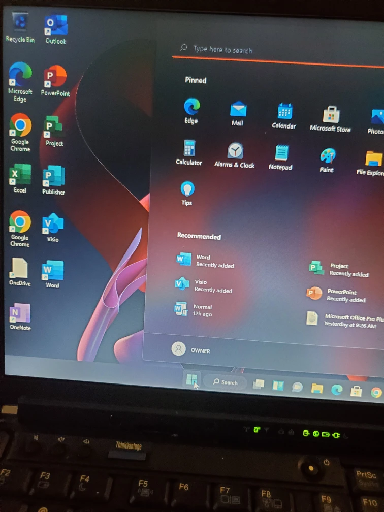 12inch Lenovo thinkpad X 200 laptop