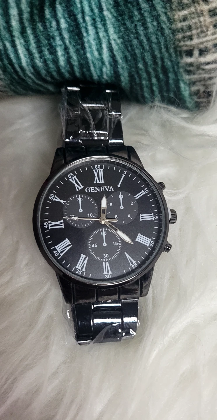 Geneva Black Wristwatch - photo 3