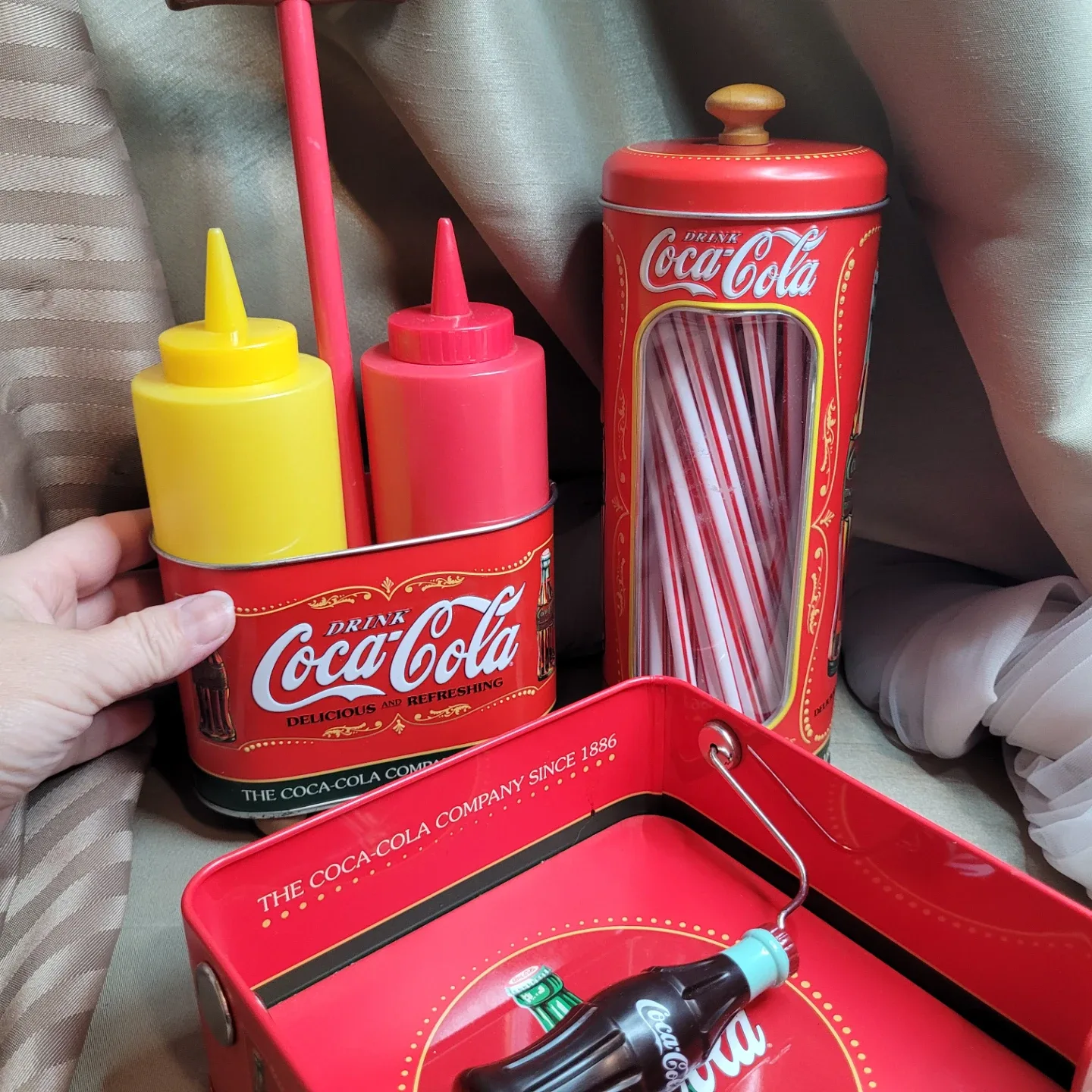 Lot of 3 Collectible Coca-Cola Tin Items... image indicator(2)