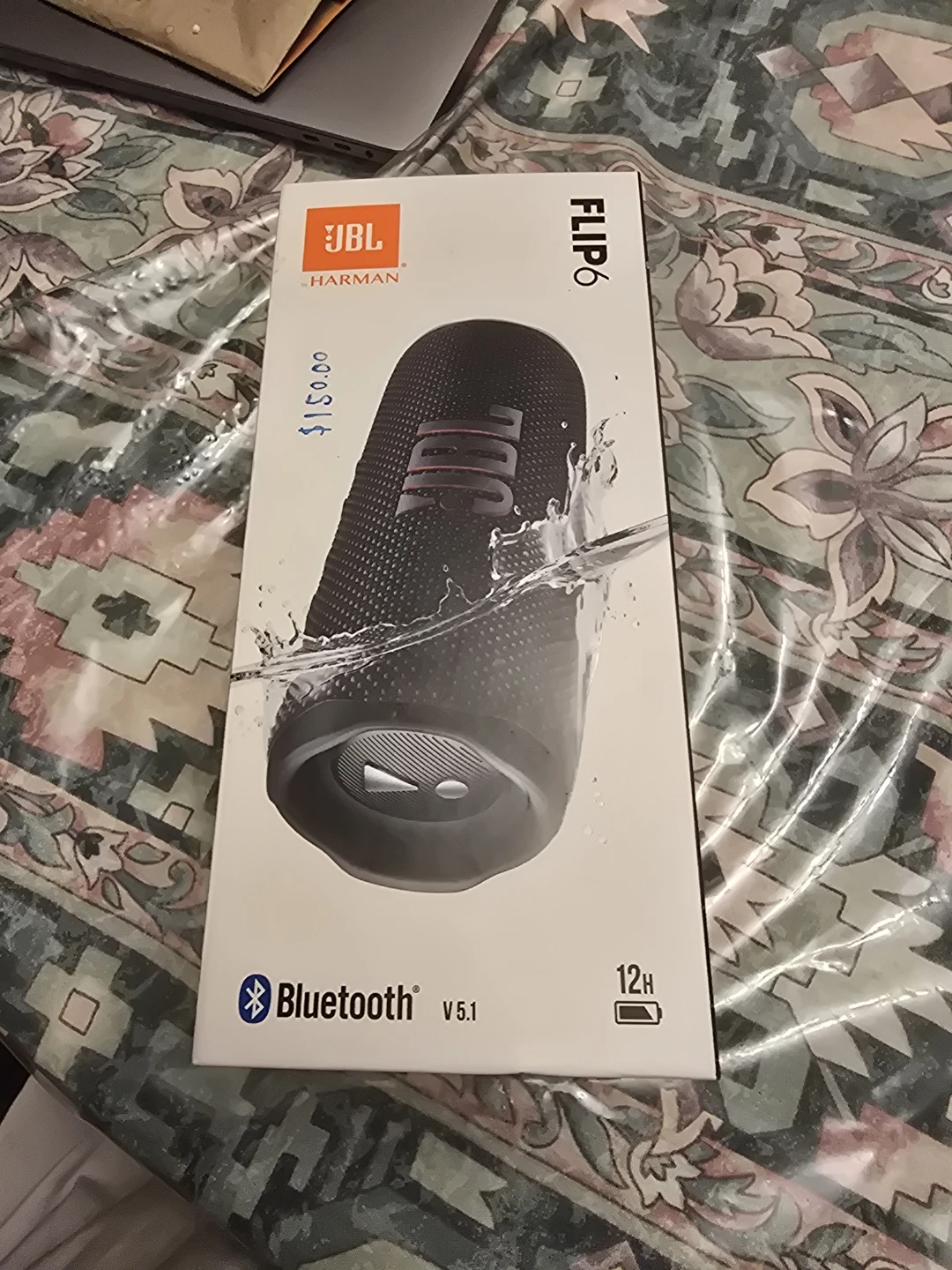 JBL Flip 6 Bluetooth Speaker - Like New!