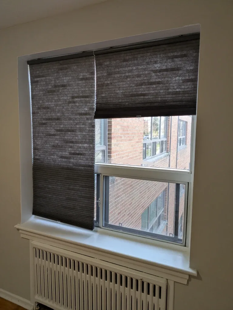 IKEA Hoppvals window Blinds - Grey & White image indicator(4)