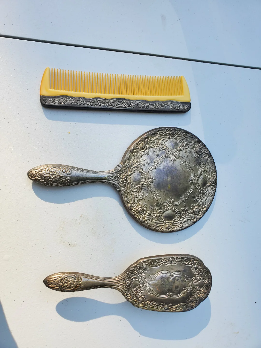 Vintage Vanity Set - Mirror, Brush, Comb image indicator(2)