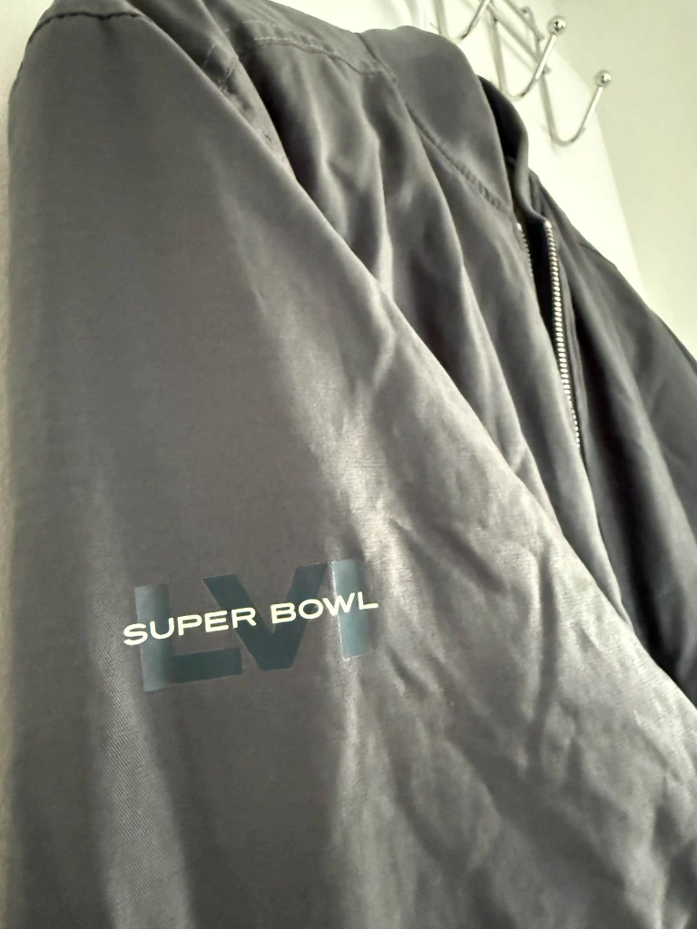 NFL Super Bowl LVI Women's Bomber Jacket - Size S - photo 4