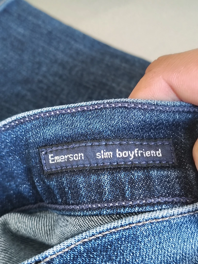 Woman's Size 26 Designer Jean's - photo 3