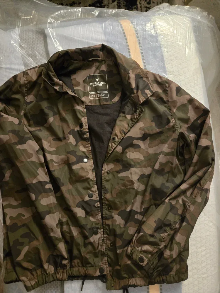 American Eagle Camo Jacket - Size S