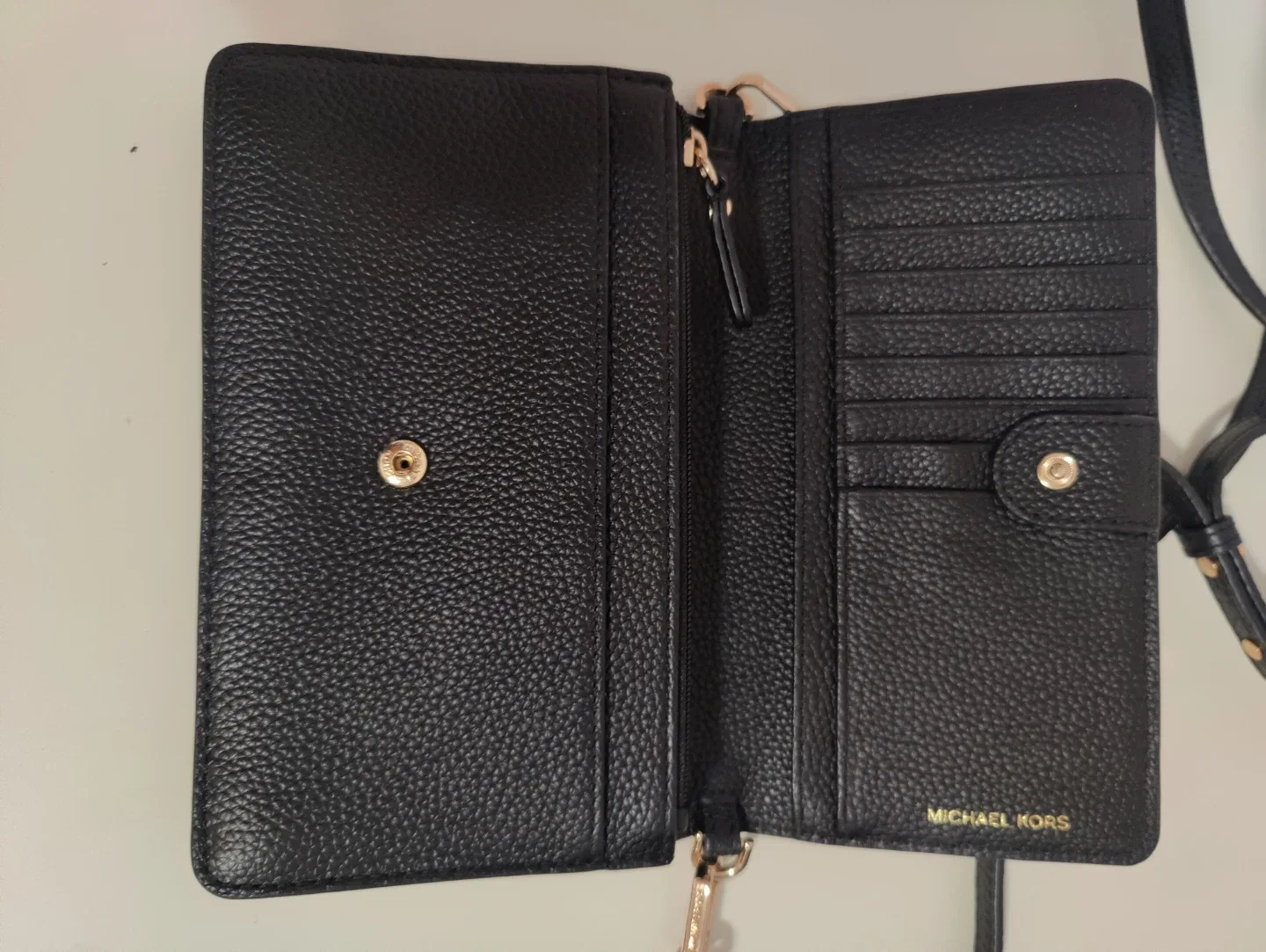 Michael Kors Black Leather Crossbody Wallet image indicator(4)