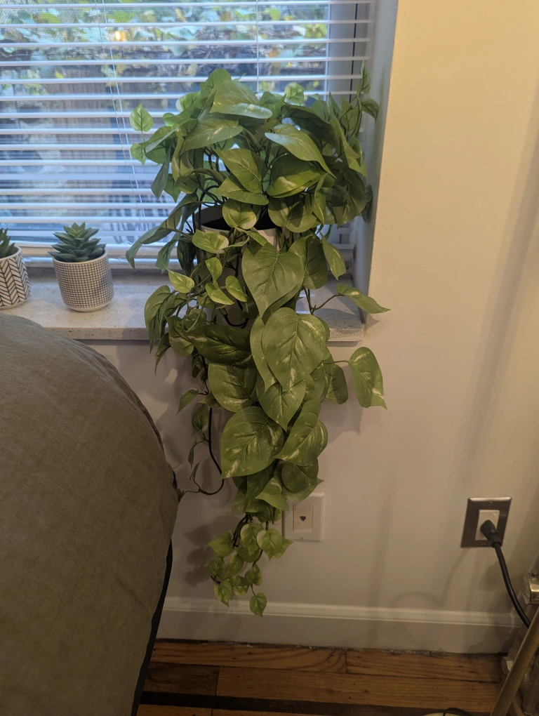 Potted Artificial Golden Pothos Plant