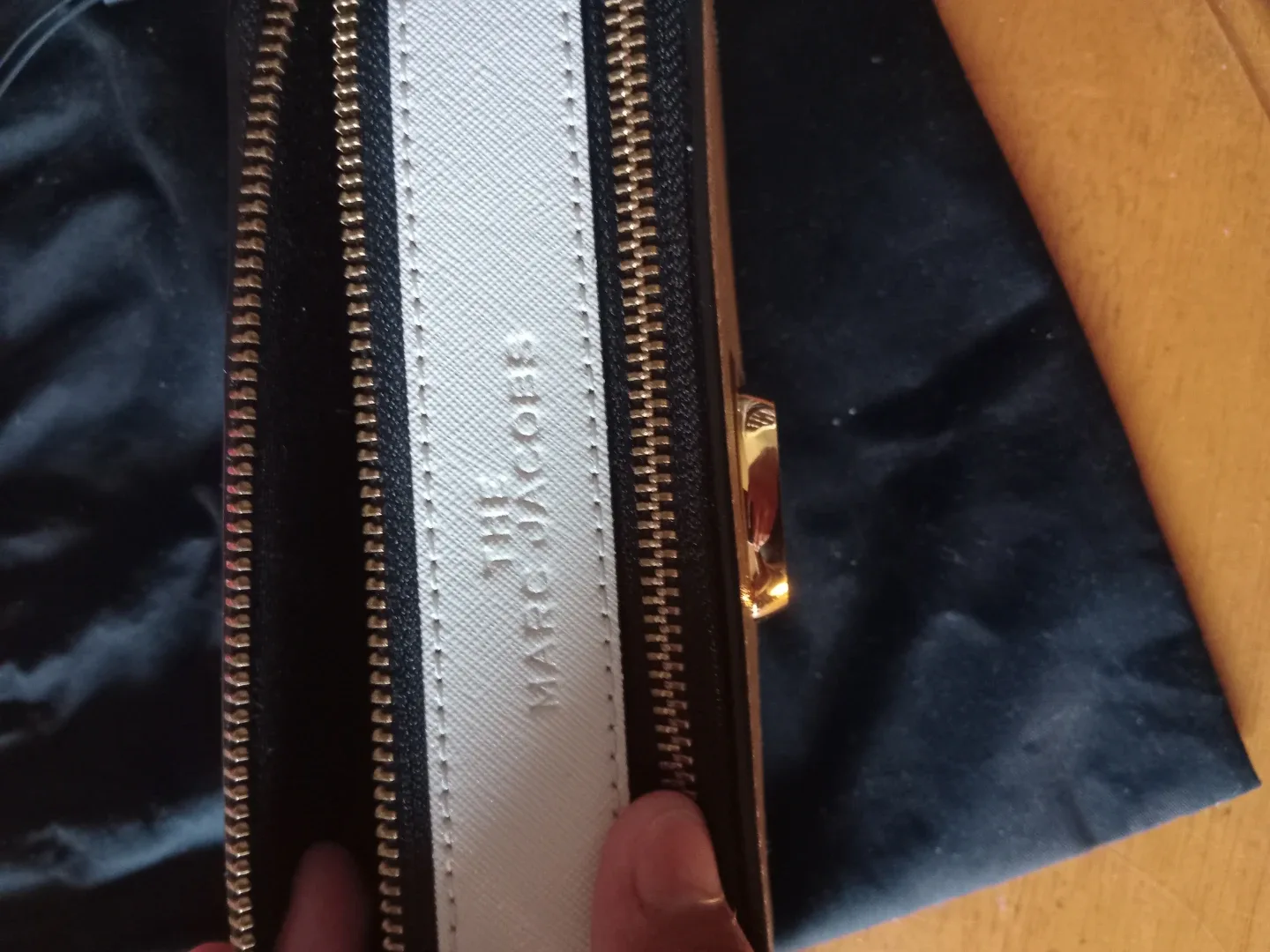 Marc Jacobs Snapshot Camera Bag image indicator(5)