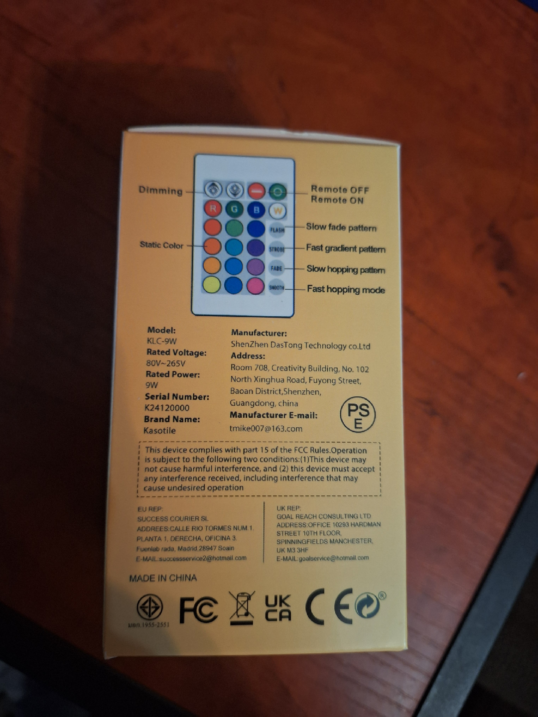 NEW LED RGB Bulb with Remote 💡🌈 - photo 3