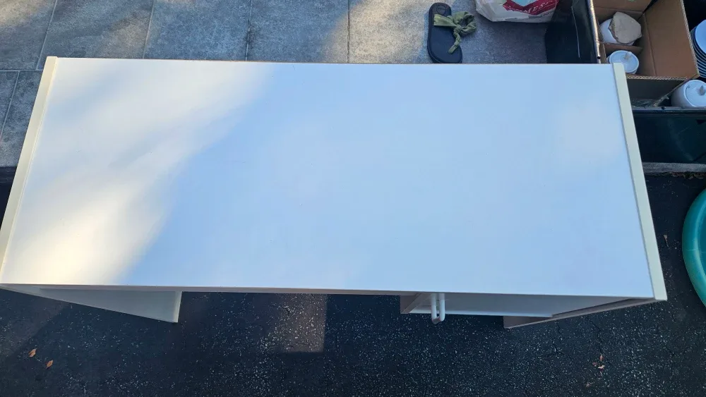 White Desk with Storage image indicator(4)