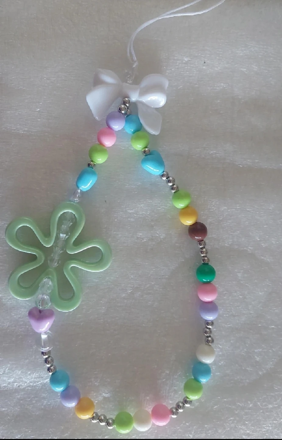 🥕Beaded Phone Charm with Flower🥕