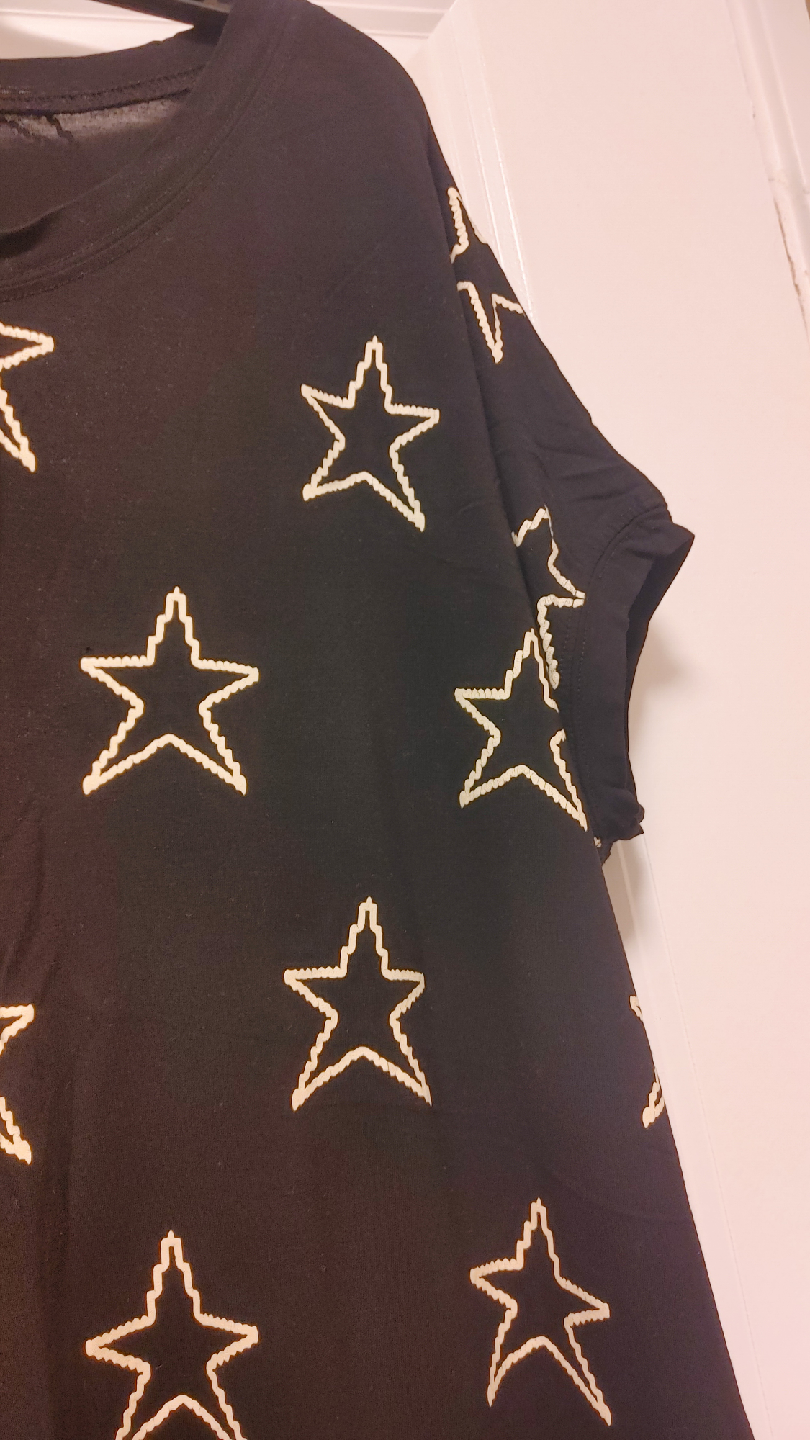 Black Star Print T-Shirt size Large - photo 4
