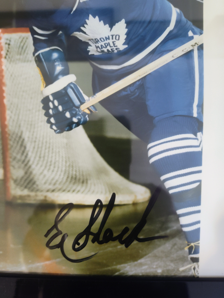 Eddie Shack Toronto Maple Leafs Signed Hockey Hall of Fame 8x10 - photo 2