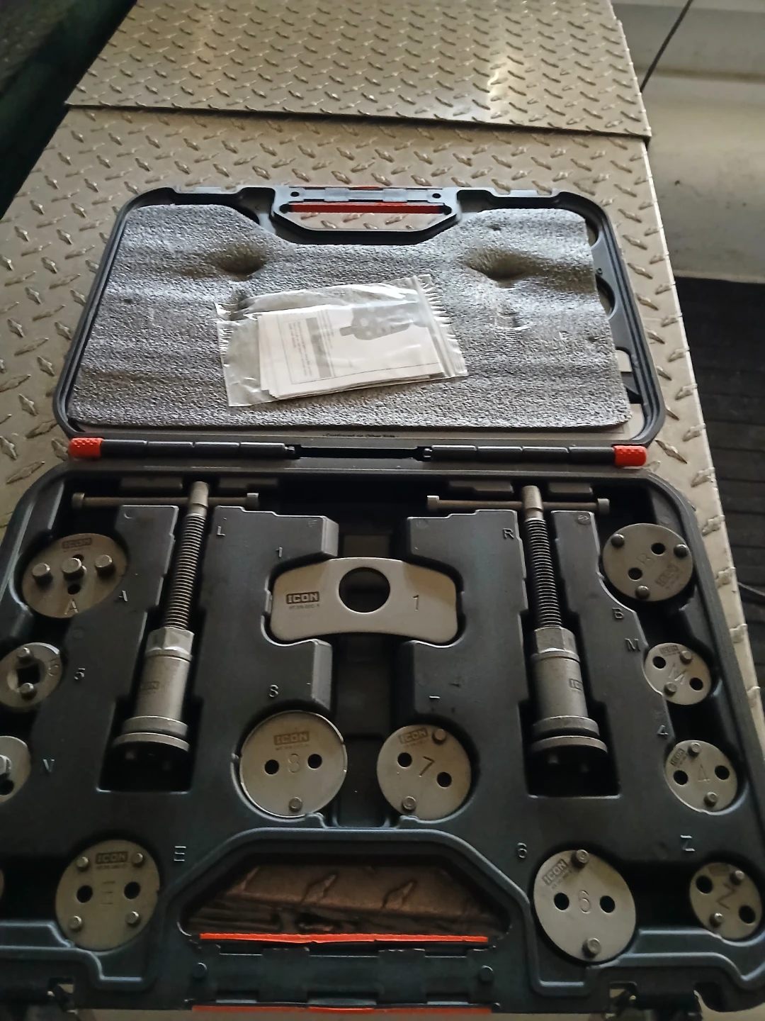 New brake caliper set - photo 2