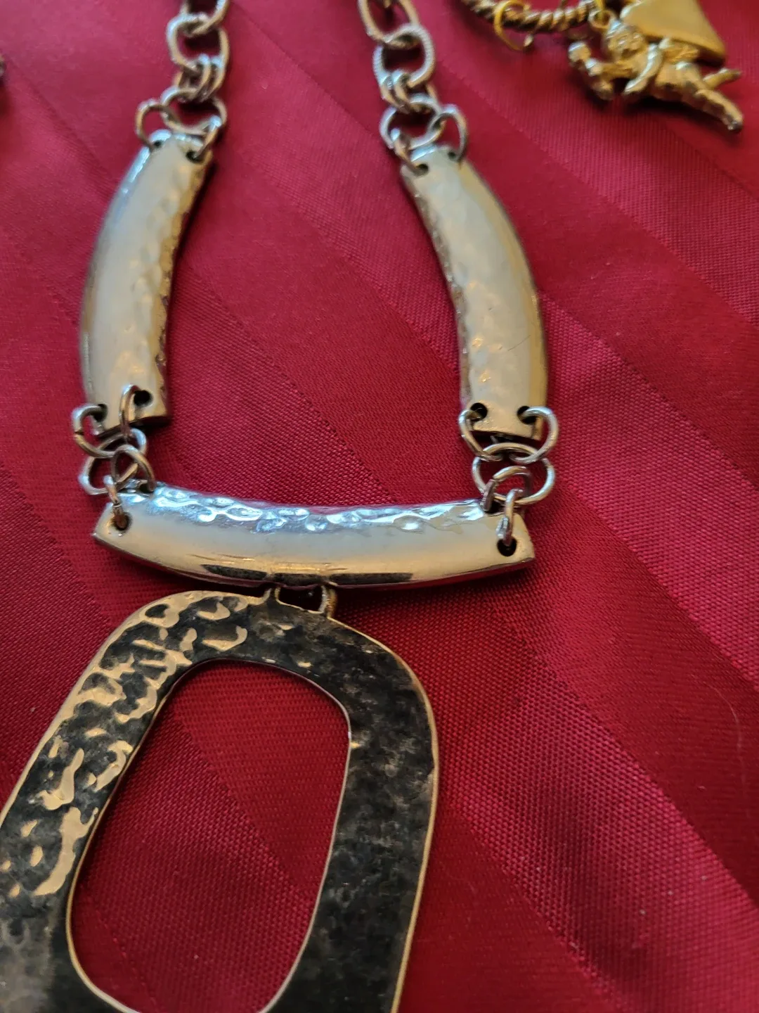 Assorted Costume Jewellery Lot image indicator(2)