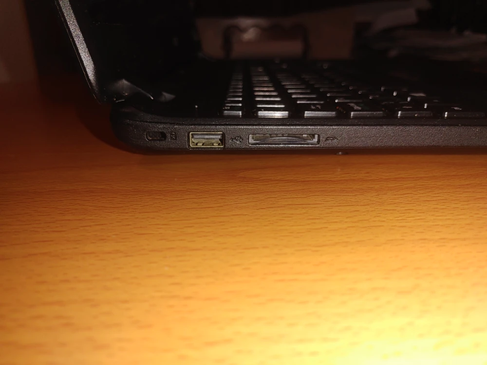 Acer ES1-531 - photo 3