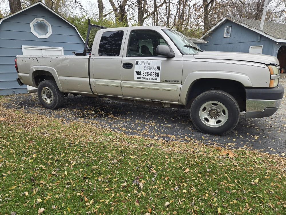 2005 Chevrolet 2500 HD - photo 2