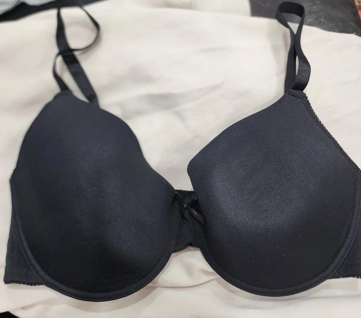 New Love Affair Black Bra - Size 38C