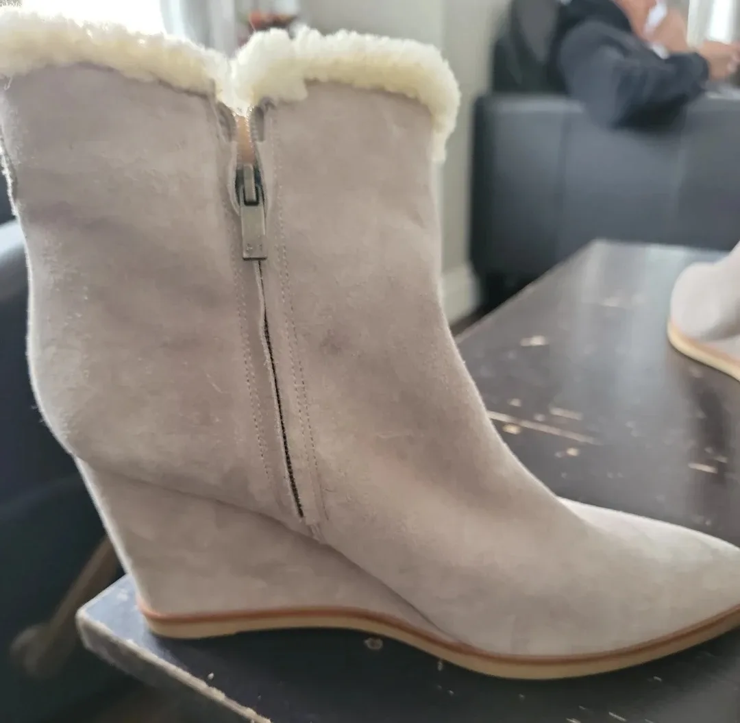 Marc Fisher Suede Boots Size 11 image indicator(2)