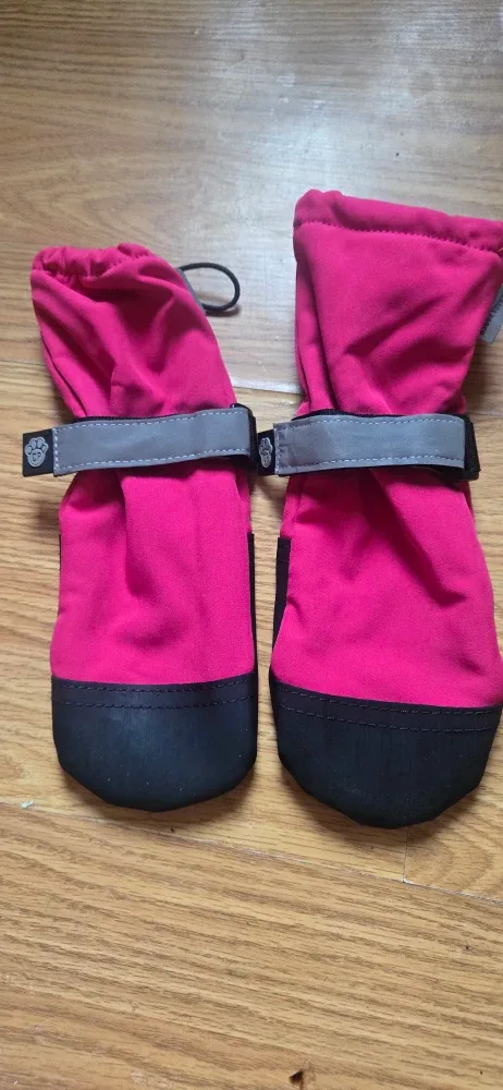 Canada Pooch Soft Shield Dog Boots - Size 6 image indicator(4)