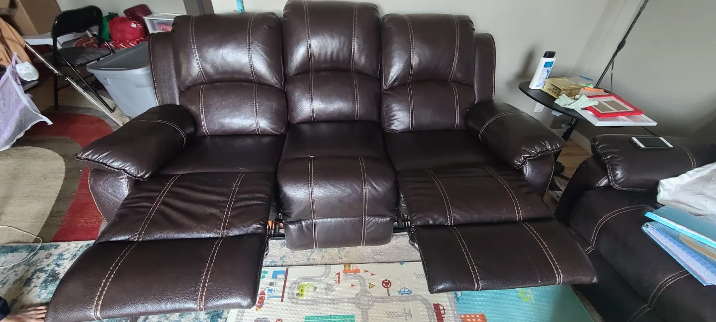 Brown Leather Reclining Sofa (manual) image indicator(3)