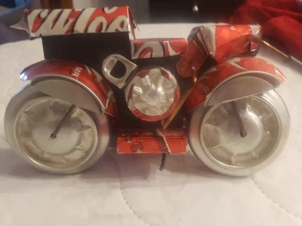 Coca-Cola Can Motorcycle Sculpture image indicator(4)