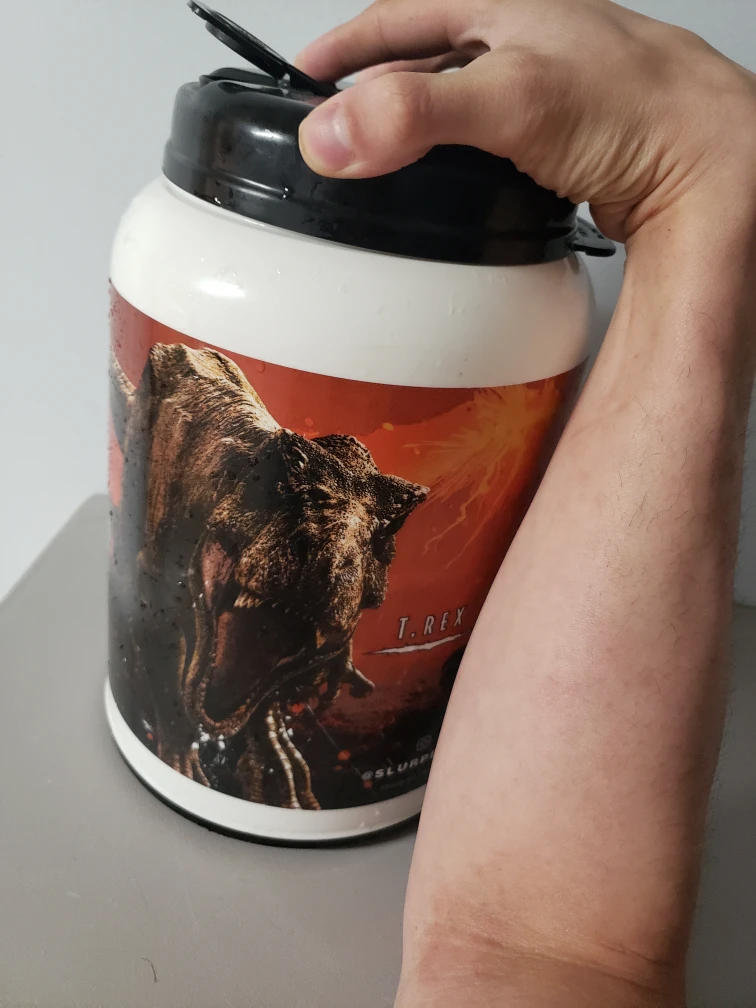 Dr. Pepper Slurpee Jurassic World Collector Cup - photo 4