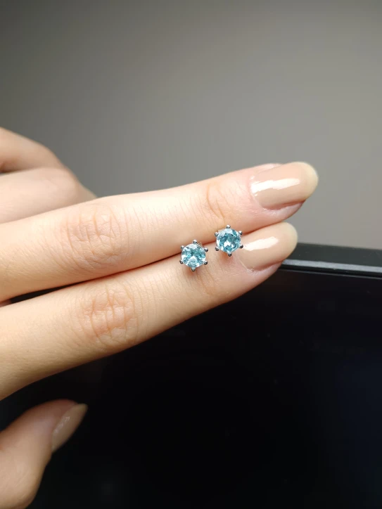 Blue Topaz Silver Stud Earrings - photo 3