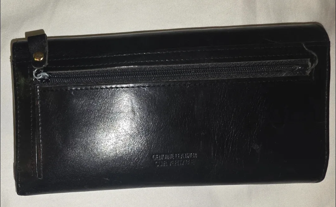 Black Leather Wallet image indicator(2)