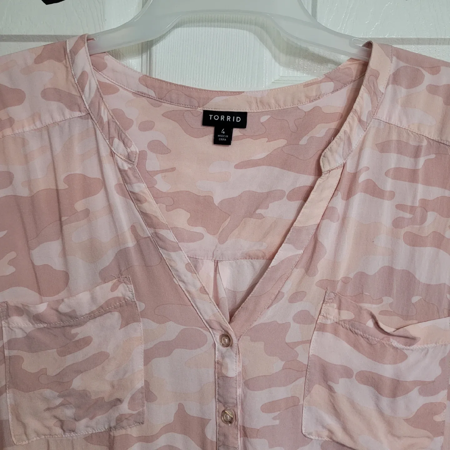 Ladies Size 4X Light Top image indicator(5)