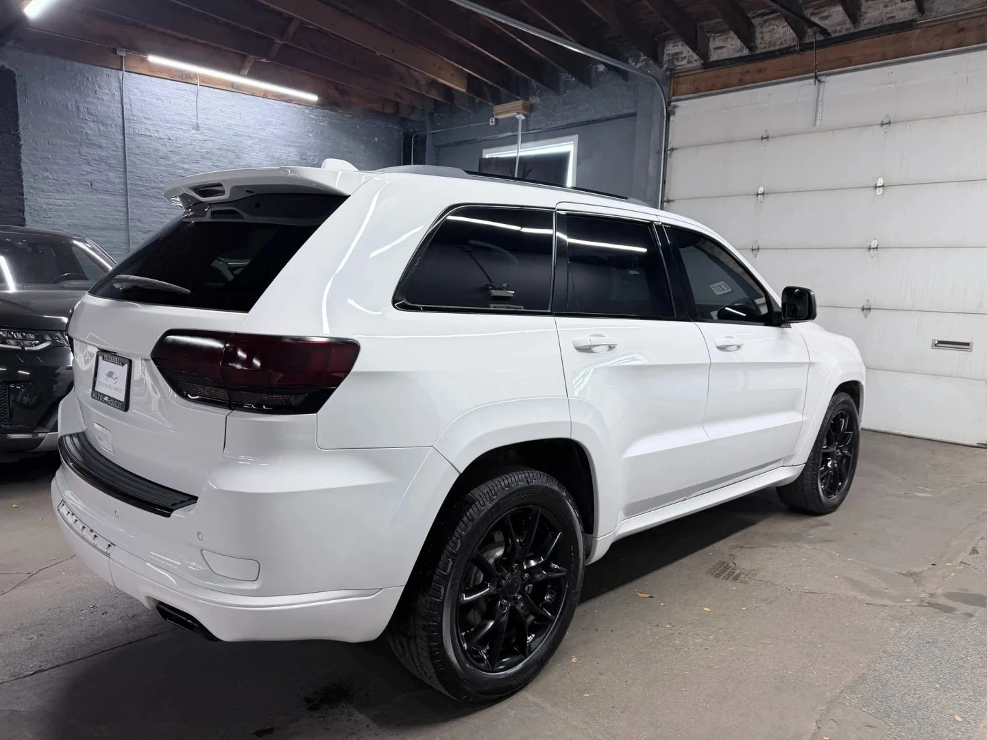 **2014 JEEP GRAND CHEROKEE SUMMIT!** EZ FINANCING AVAILABLE! - photo 3