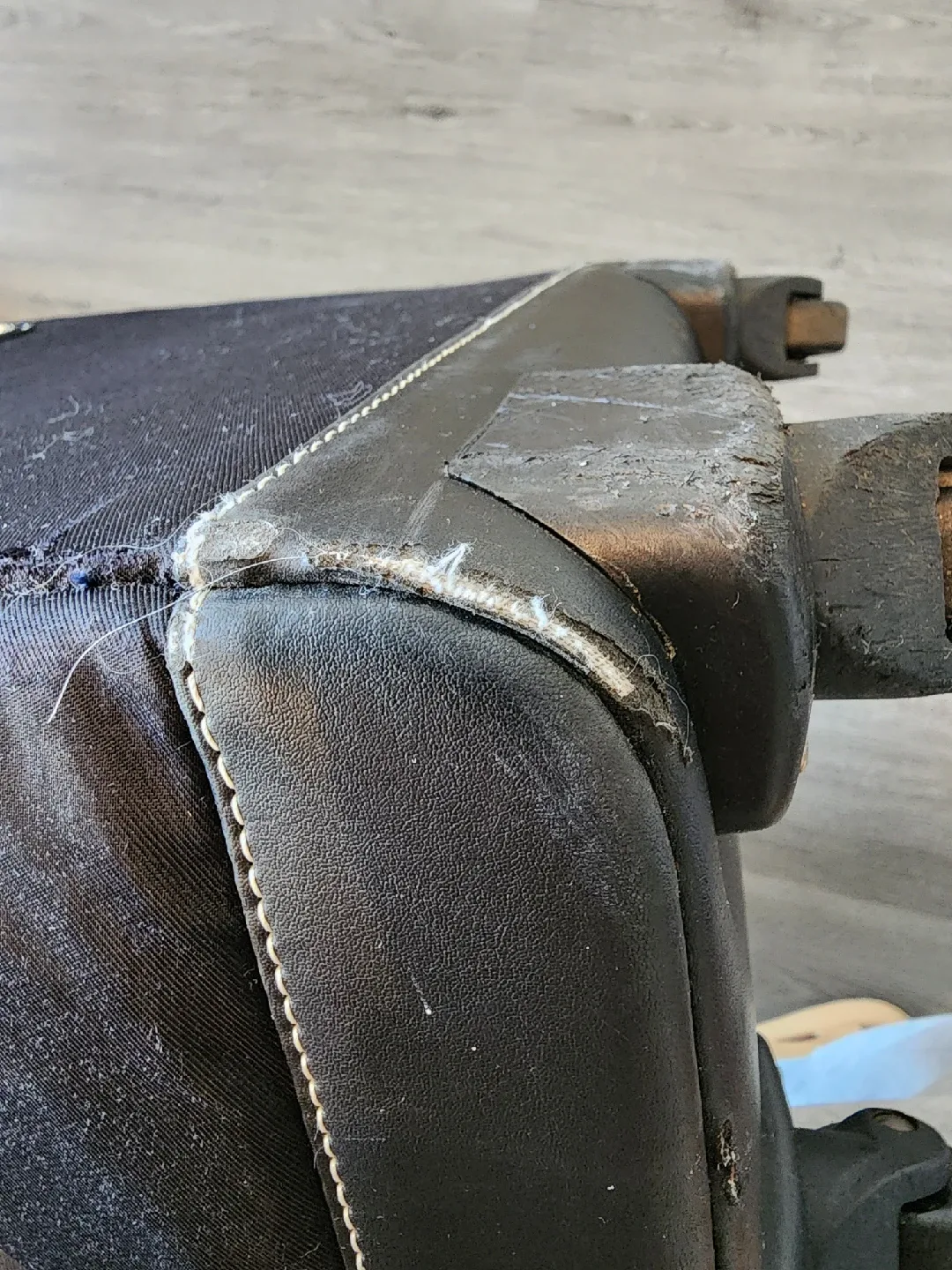 Samsonite Rolling Cosmetic/Tote Bag - Black image indicator(9)