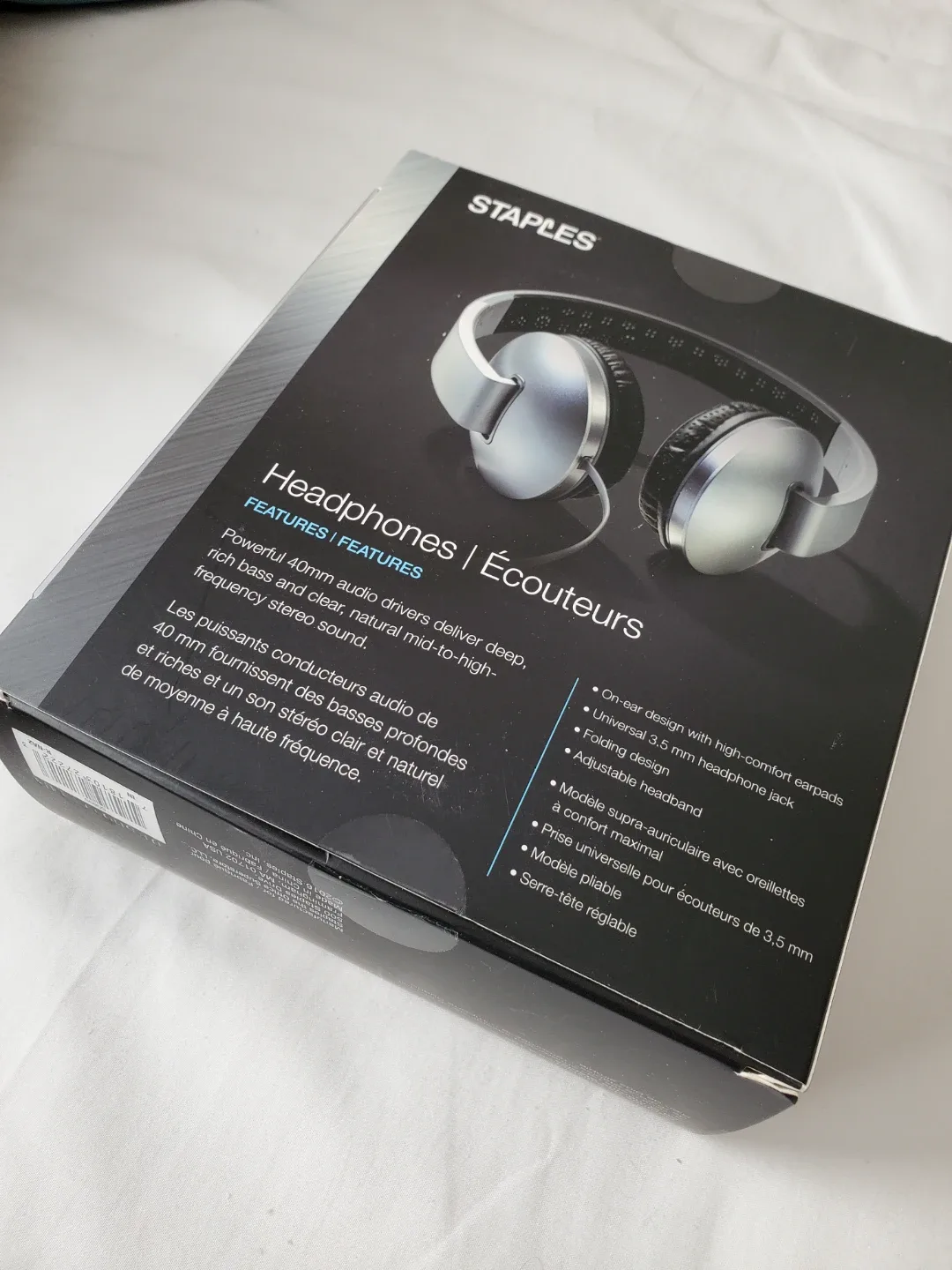 New Staples Blue Headphones image indicator(2)