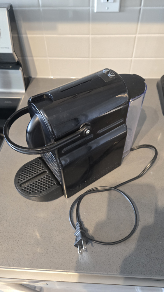 Original Nespresso Machine Pixi - photo 2