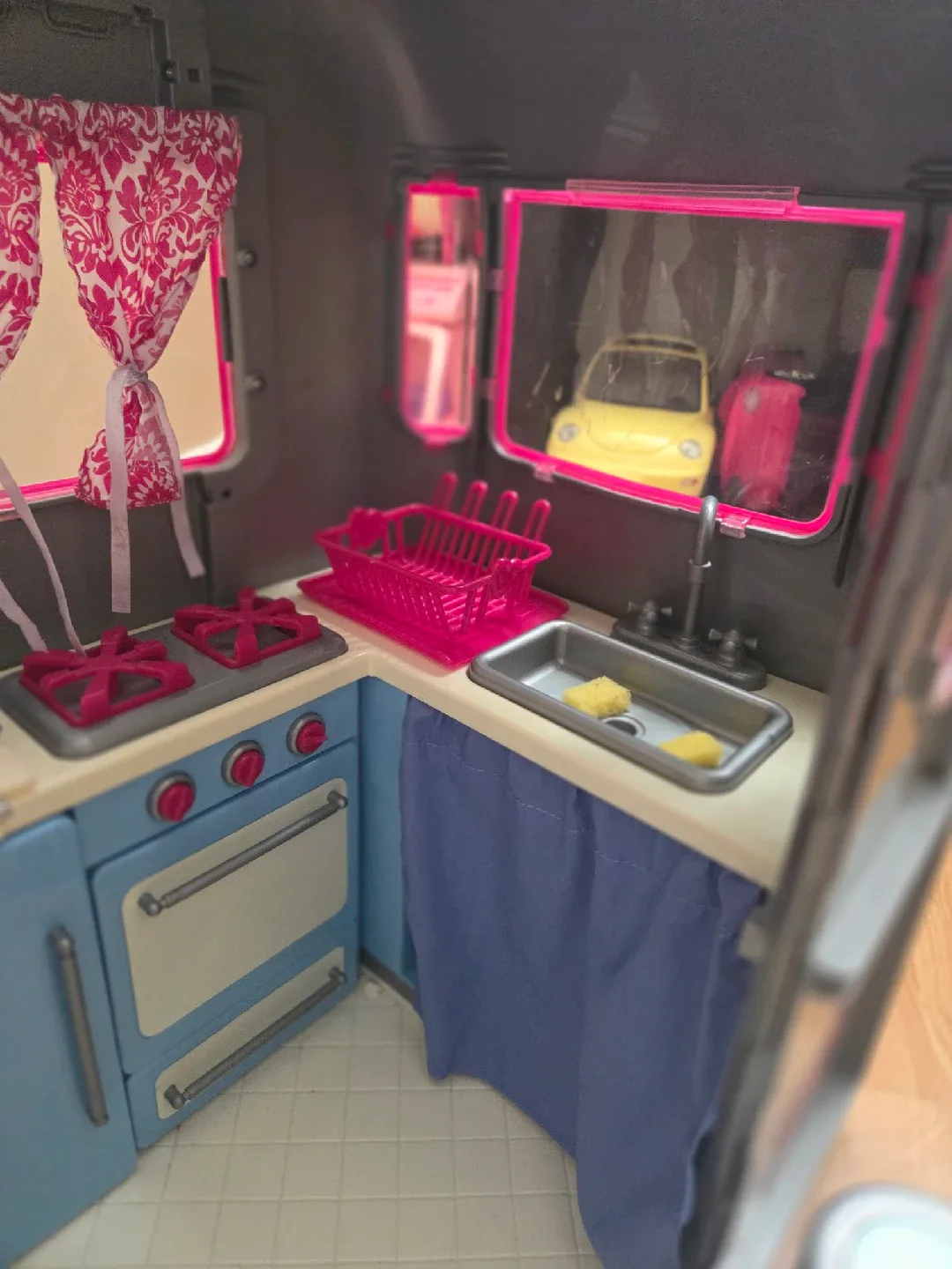 Our Generation Jeep and Camper image indicator(6)