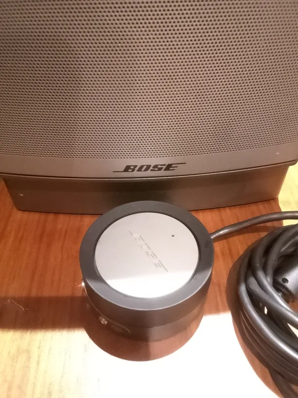 Bose Companion 3 Multimedia Speaker System image indicator(6)