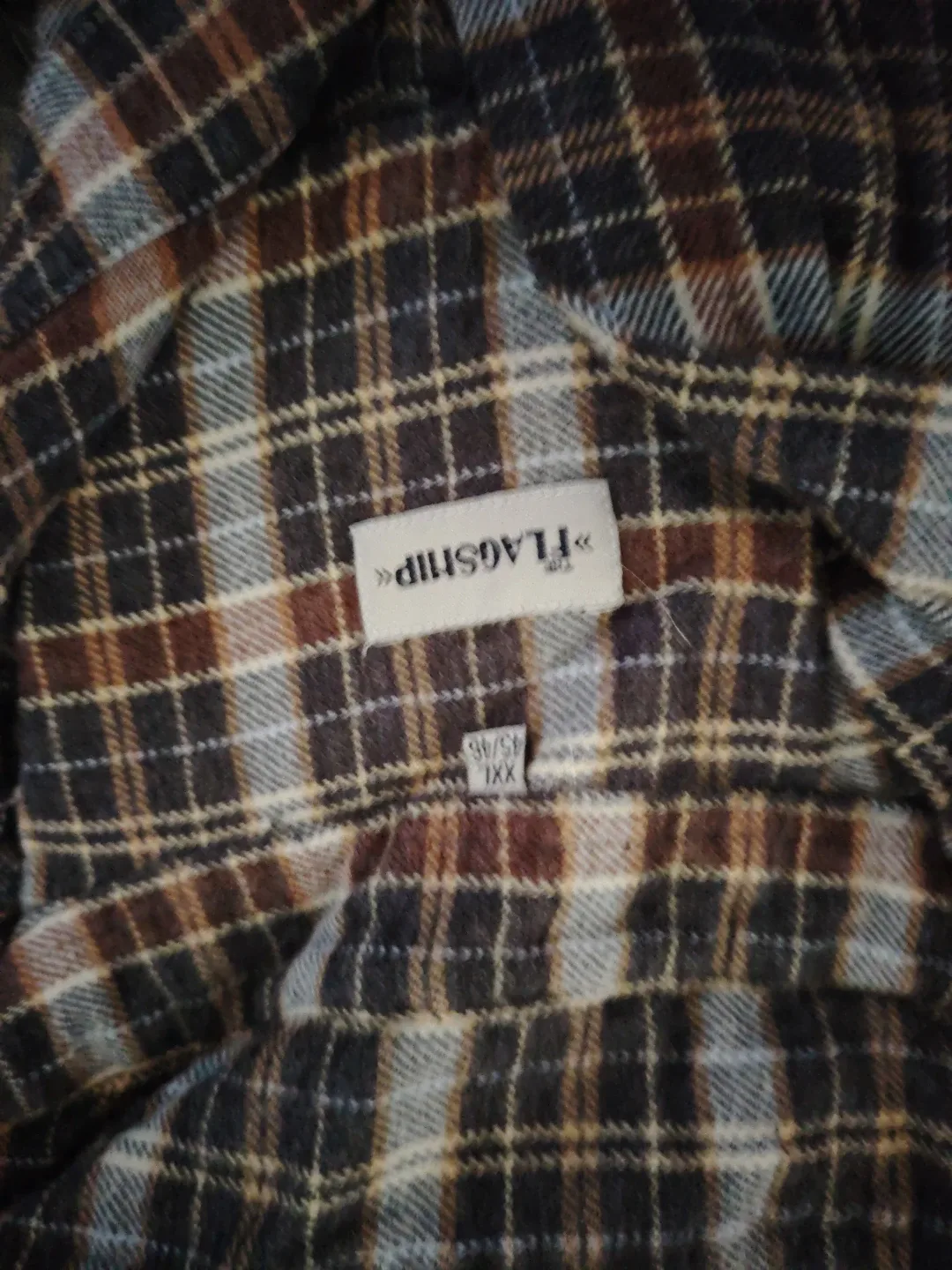 Assorted Flannel Shirts - Forever 21, Flagship, H&M - XS/XXL image indicator(2)