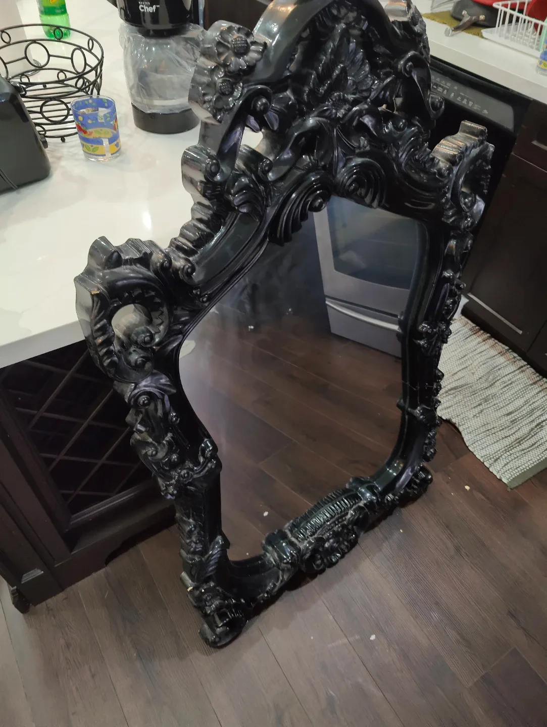 Ornate Black Framed Mirror image indicator(3)