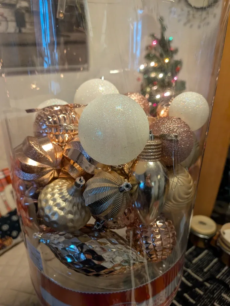 Christmas Ornaments - Rose Gold, White, Gold image indicator(2)
