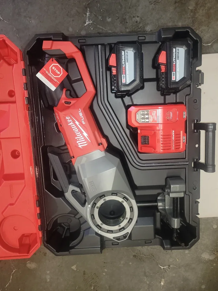 Milwaukee M18 FUEL Pipe Threader w/ ONE-KEY Kit image indicator(5)