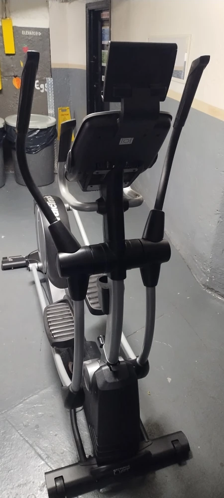 NordicTrack SpaceSaver SE7i Elliptical - photo 2