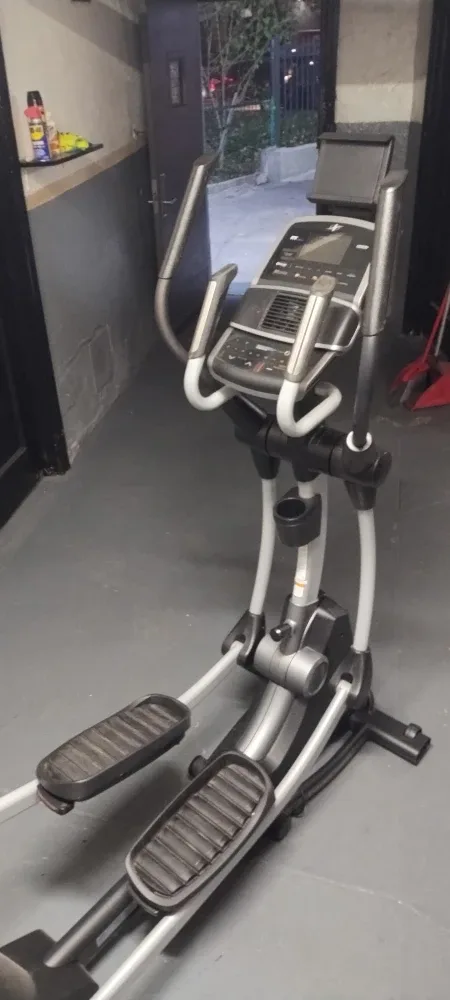 NordicTrack SpaceSaver SE7i Elliptical image indicator(3)