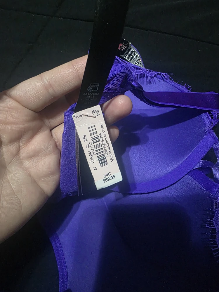Victoria's Secret Very Sexy Push-Up Bra 34C - photo 2