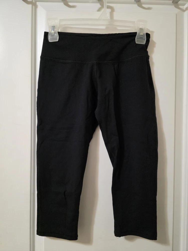 Black Crop Leggings - Size 2/ Extra Small