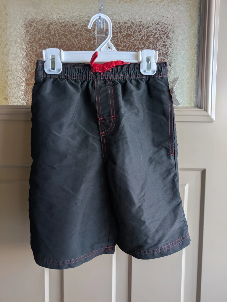 Boys sz 8 swim trunks